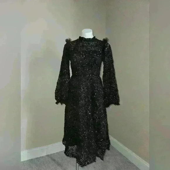 Dreamy Black Sequin midi dress - Picture 1 of 5